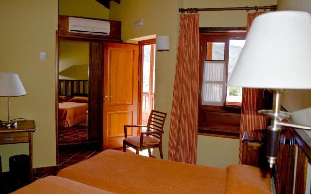 Hotel Rural Fonda de la Tea