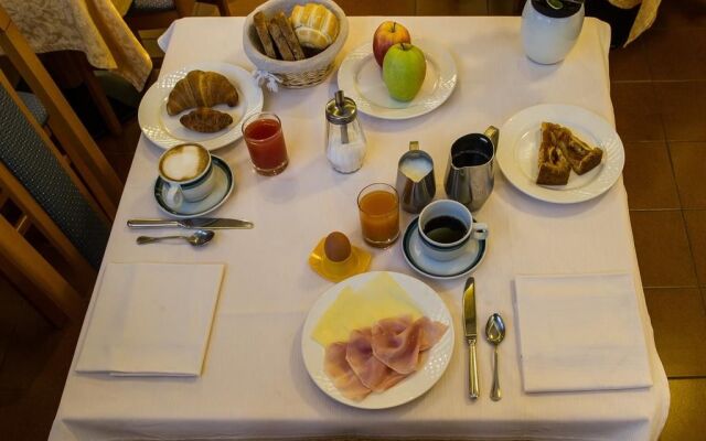 Hotel Lucia
