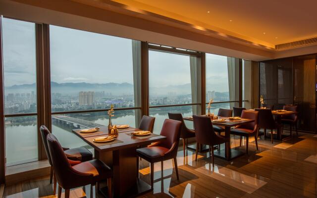 Crowne Plaza Fuzhou Riverside, an IHG Hotel