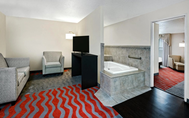 Holiday Inn & Suites College Station - Aggieland by IHG