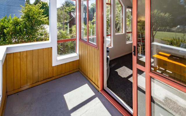 The Gingerbread House with Spa - Ohakune Holiday Home