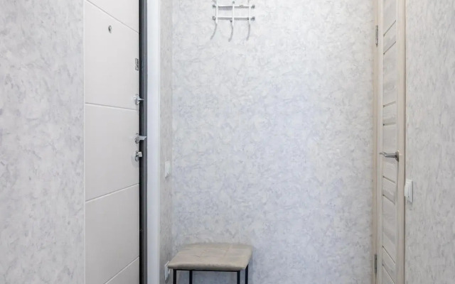 LovelyHome 39 (Lovelyhome 39) on Avtomobilnaya street 10
