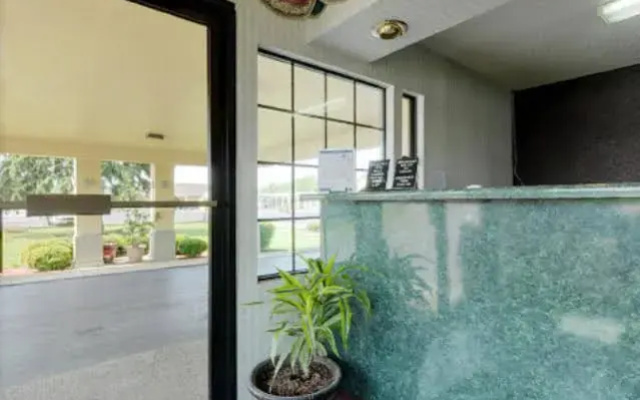 Regency Inn