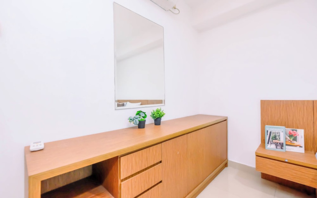 Wood Accents 2Br At Tamansari The Hive Apartment