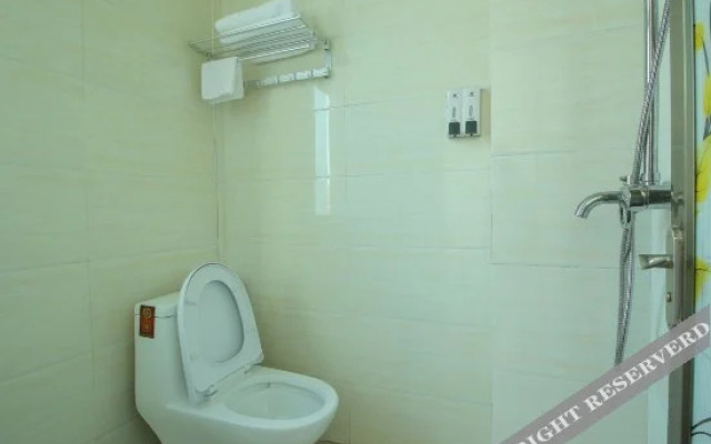 Yatai Express Hotel