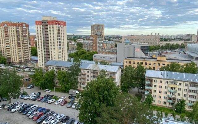 Апартаменты на улице Залесского 2/2