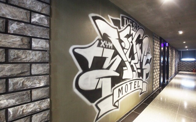 Wolgot Design Hotel XYM