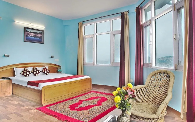 OYO 4966 Raikot Resort
