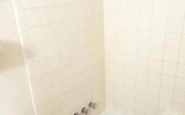 American Inn & RV Park