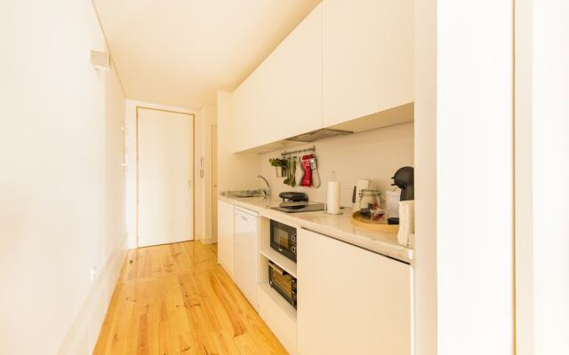 DA'Home - Almada Unique Apartment