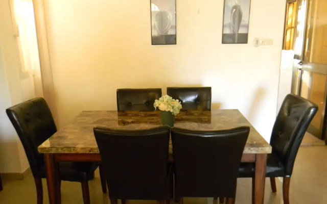 The Corporate Villa - Nyekonakpoe-Lome