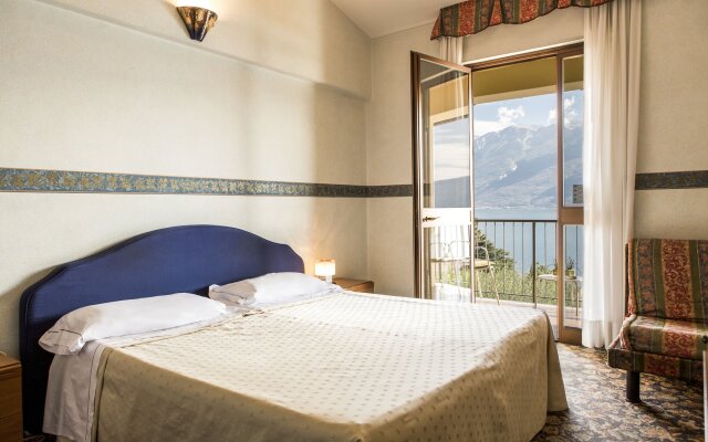 Hotel Meandro - Lake View