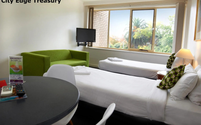 City Edge Serviced Apartments - East Melbourne