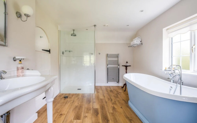 Stream House Luxury B&B