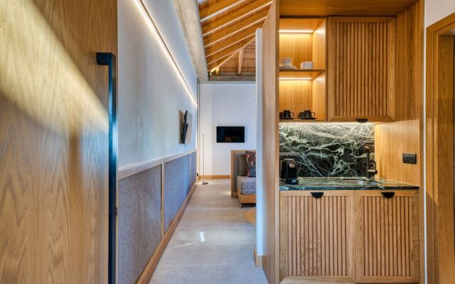 Capital Luxury Suites