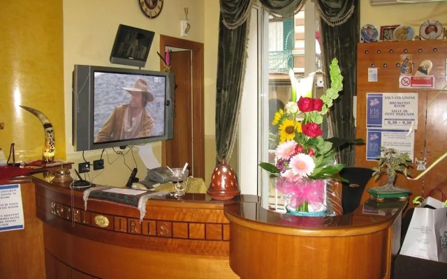 Hotel Iris