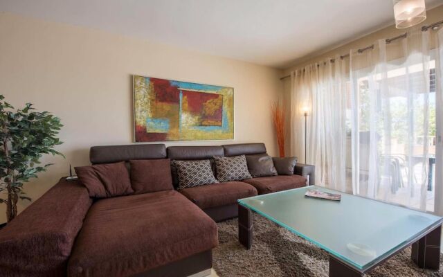 Malibu Apartments