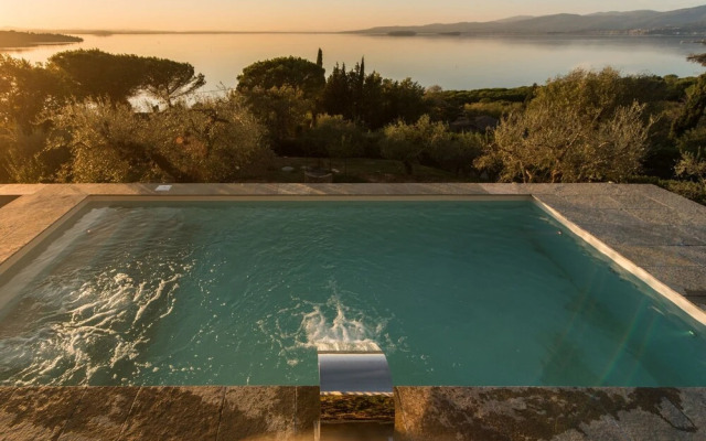 Holiday Home in Magione With Lake View & Pool