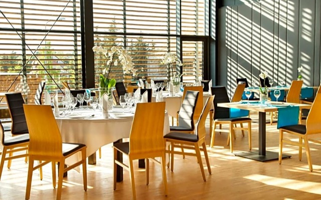 Regatta Hotel Restauracja Spa