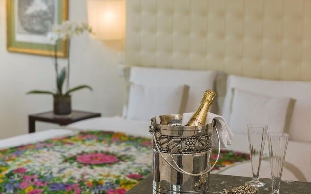 Residenza DEpoca Home In Palace