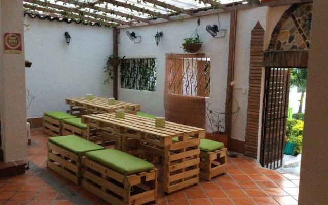 Green Nomads Hostel