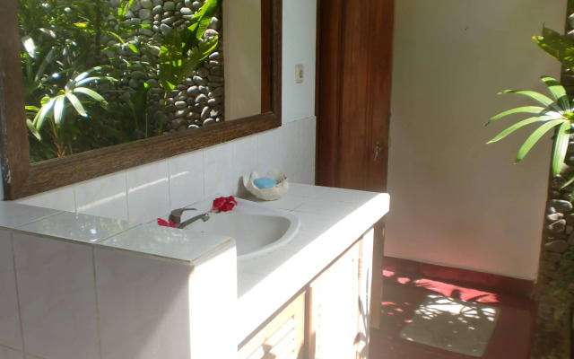Rare Angon Homestay