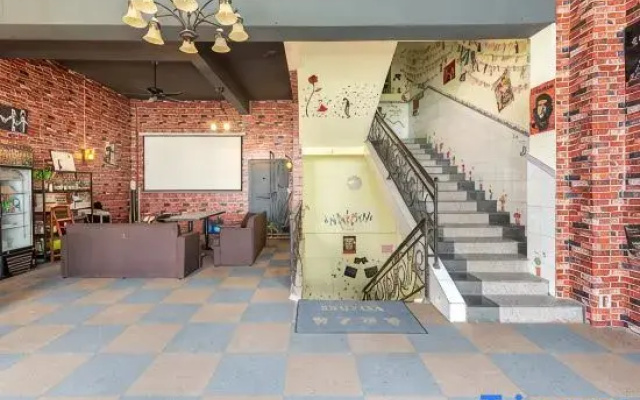 Music & Stories Youth Hostel