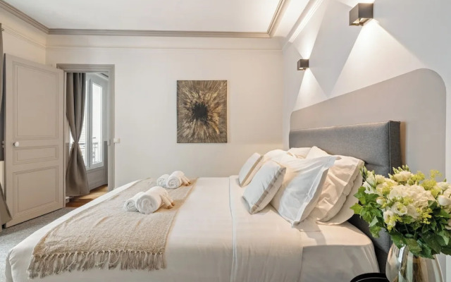 1539 Belles Feuilles