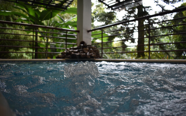 Hotel Bambu Inn