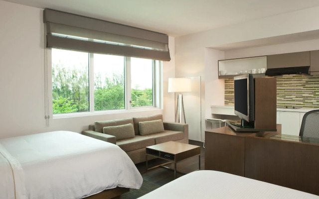 Element Miami International Airport