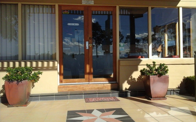 Willows Motel Goulburn