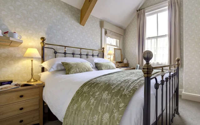 The Edwardene Guest House
