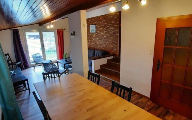 Grand appartement 6 personnes, surf, ski et randonnées