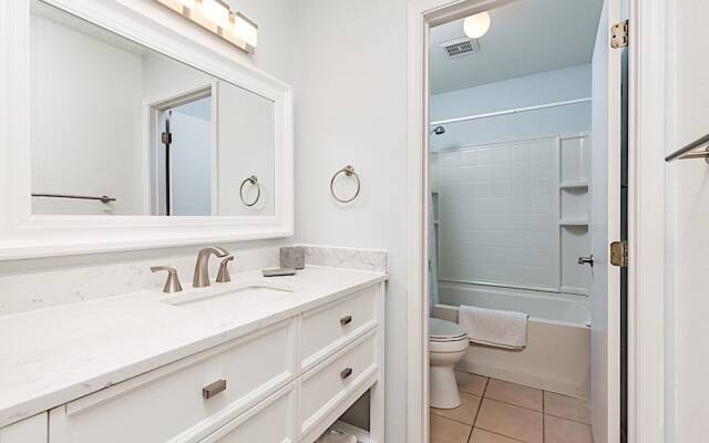 Bluebell Retreat 2BR by Casago