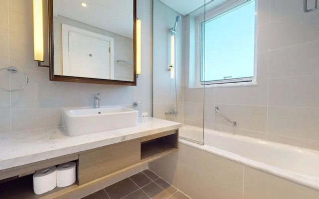 Business Bay - Damac Maison Prive Tower A 2501