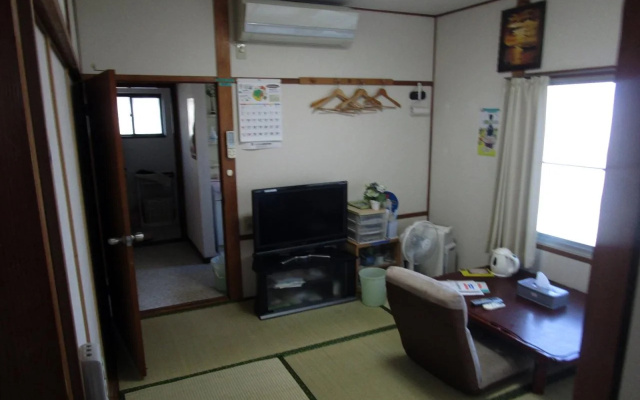 Hojo Suigun Youth Hostel
