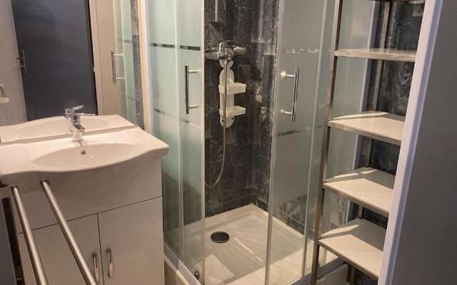 Appartement Le Grau-du-Roi, 2 pièces, 4 personnes - FR-1-250-233