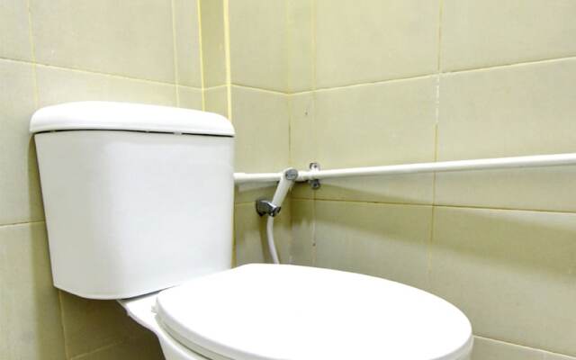 OYO 92825 Kamar Lombok