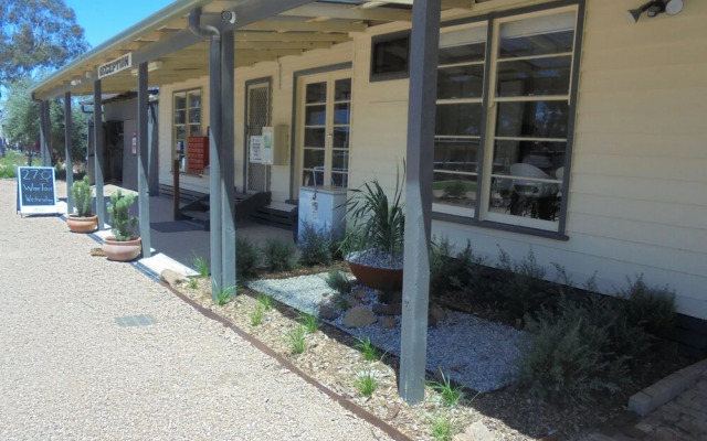 Yarrawonga Riverlands Tourist Park