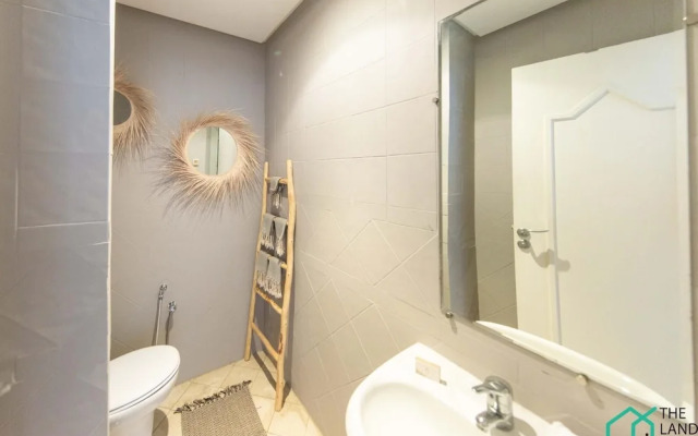 The Perfect View 2bds apt in Heart of Marsa Plage