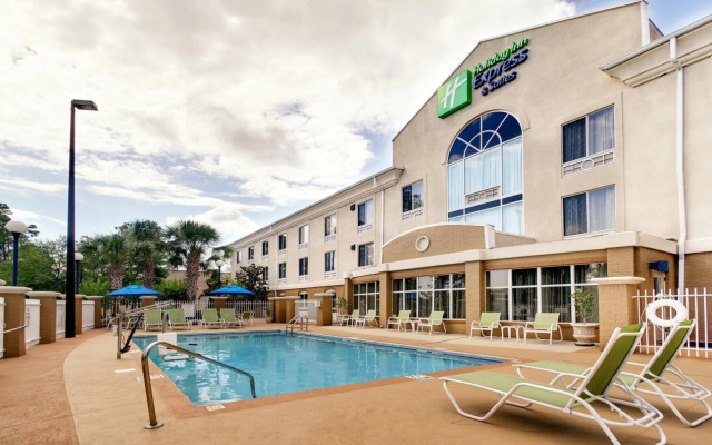 Holiday Inn Express & Suites Jacksonville South - I-295