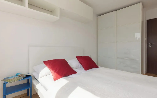 Powiśle Apartment Topiel by Renters