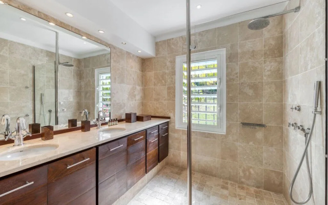 Dream Villa Terres Basses-1161