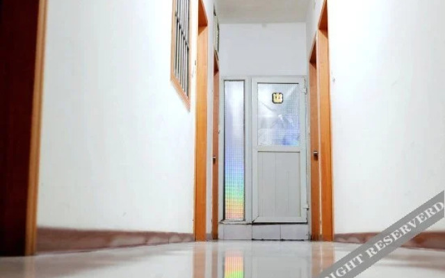 Saturday to Monday Hotel (Shengtai West Road)