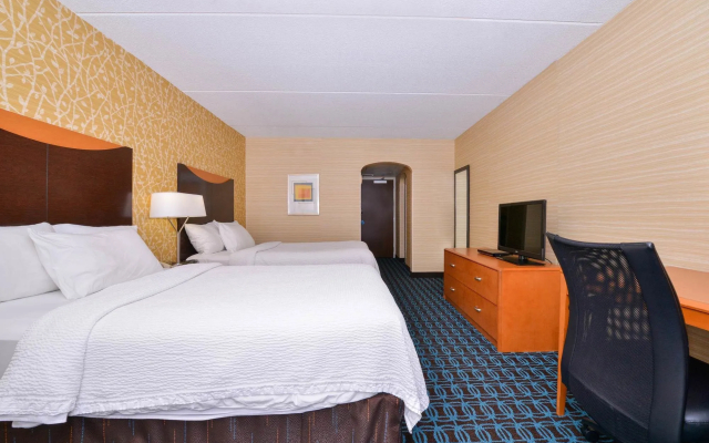 Fairfield Inn Marriott Rochester Airport