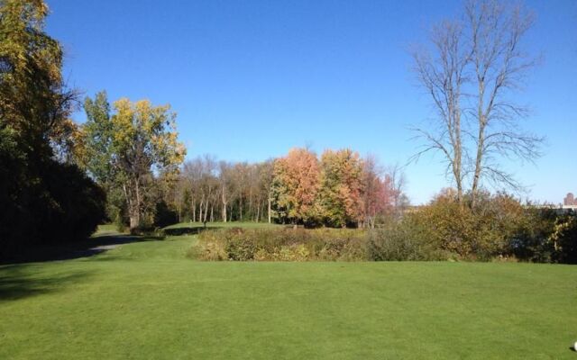 Château Cartier Golf Course