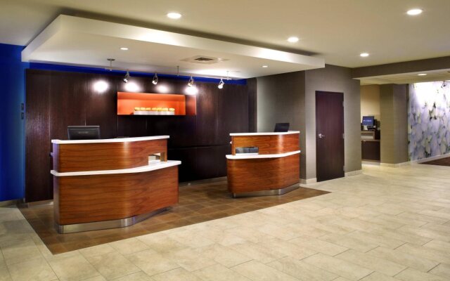 Courtyard by Marriott Columbus Airport