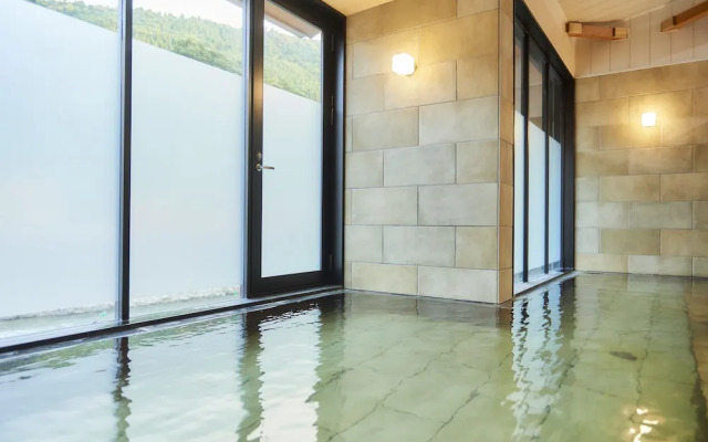 Amagase Onsen Seitenkaku