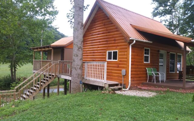 Tranquil Waters Cabin