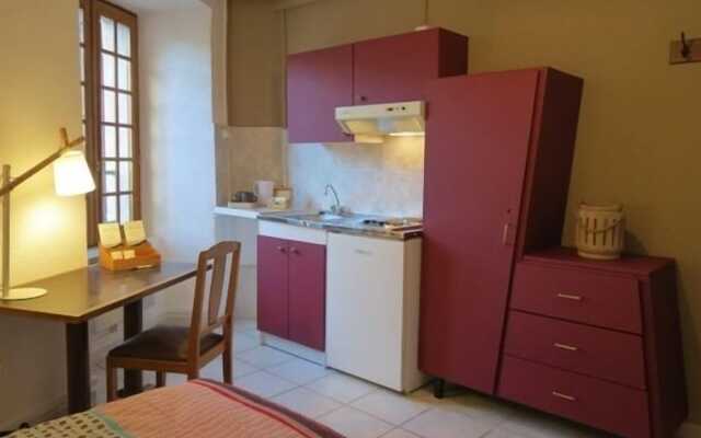 Cafe Restaurant Meuble de Tourisme